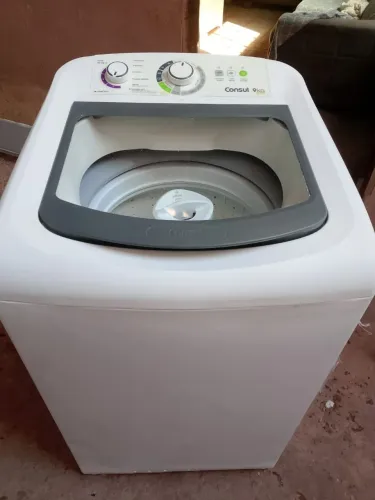 Vendo maquina consul de 9 kg