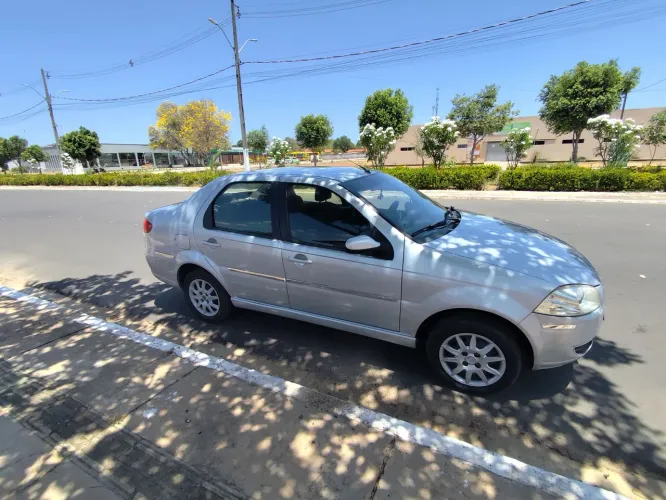 Fiat Siena EL 1.0 MPI Fire Flex 8V 4P 2010