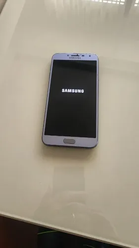 Celular Sansung J4