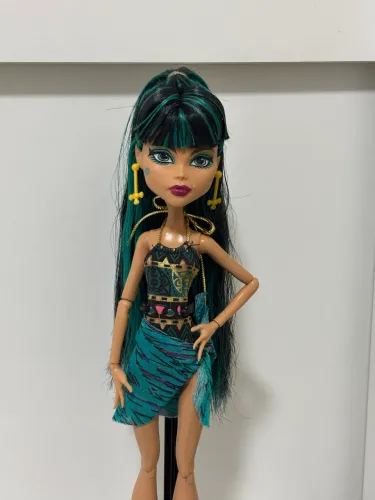 Monster High - CLEO DE NILE 13 DESEJOS 
