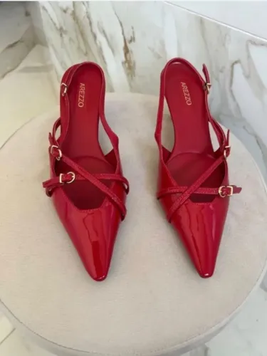 Scarpin Vermelho Arezzo 36