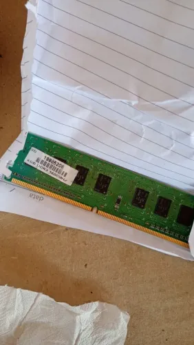 Memória ddr3 4Gb com perfeita