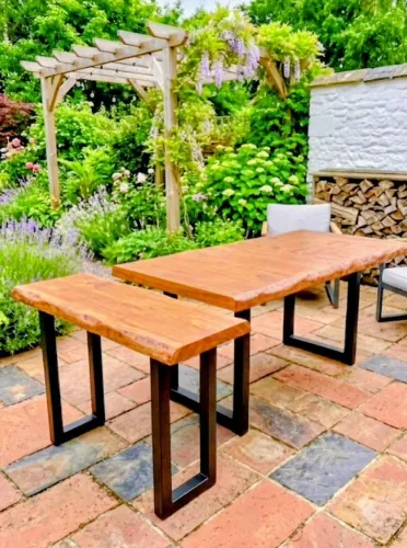 Mesa rústica de madeira + 1 gratis