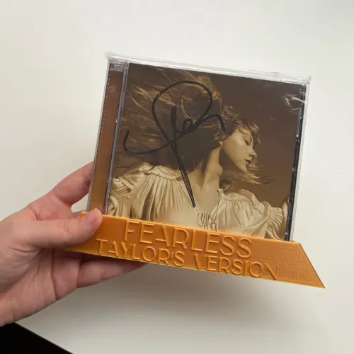 Cd Taylor?s version fearless autografado 