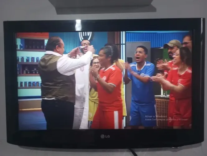 TV LCD DE 32 POLEGADAS LG