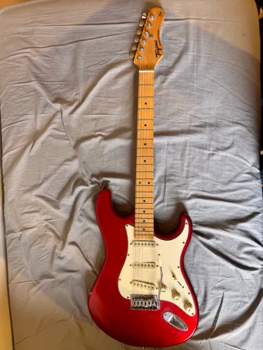 Guitarra Tagima 530