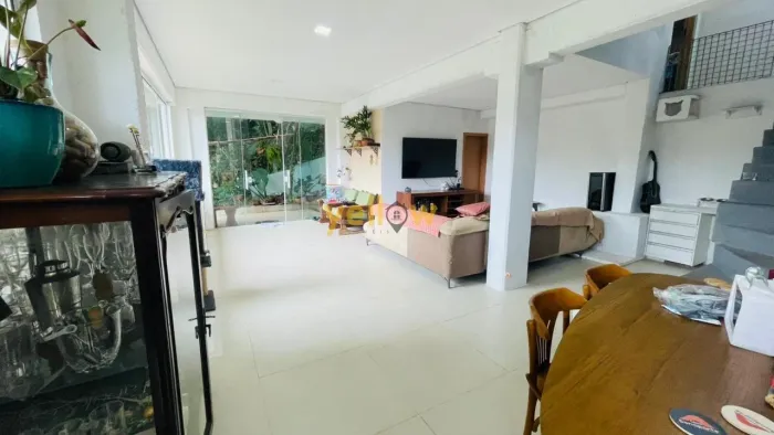 Casa no Condomínio Arujá Country Club - Arujá, SP