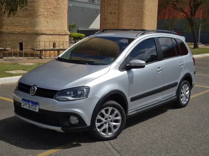 Volkswagen Spacecross 1.6 MI Total Flex 8V 2014