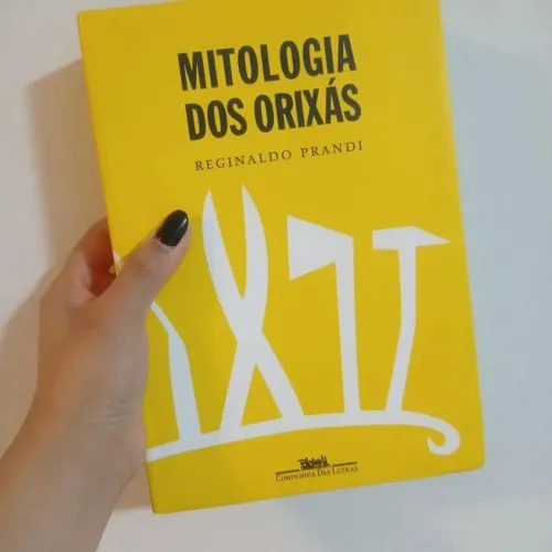 Livro Mitologia dos Orixás