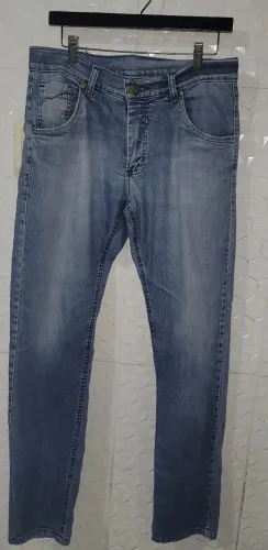 Calça jeans masculino 42