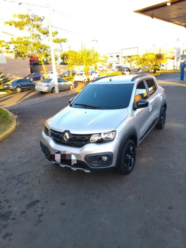 Renault Kwid Outsider 1.0 Flex 12V 5P Mec. 2022