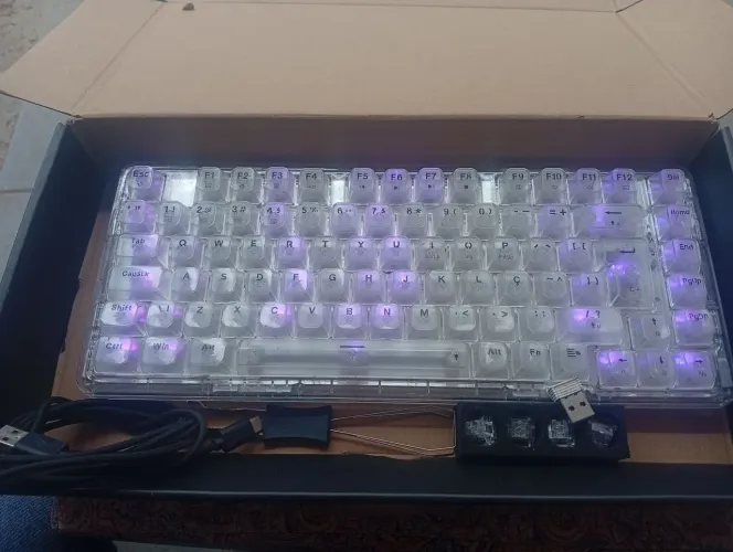 Teclado mecânico redragon branco