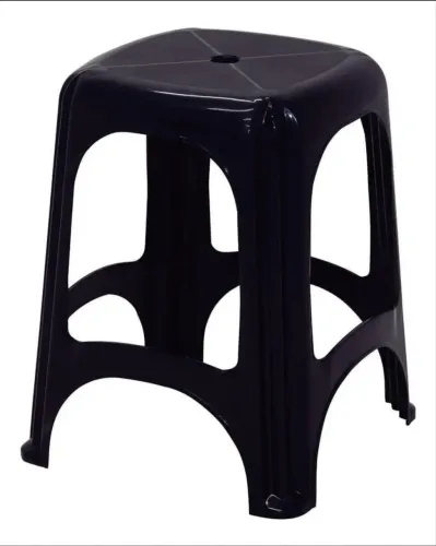 Mesa desmontável com 4 tamboretes resistentes