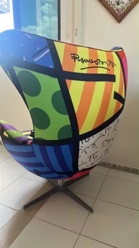 Vendo Poltrona Romero Brito Super Nova