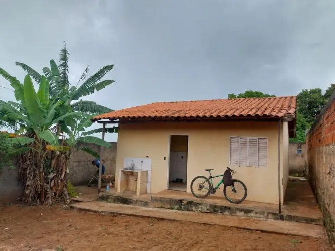 VENDA DE CASA ÁGUAS LINDAS