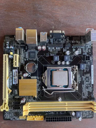 Placa Mãe H81M