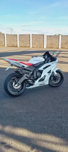Yamaha r6