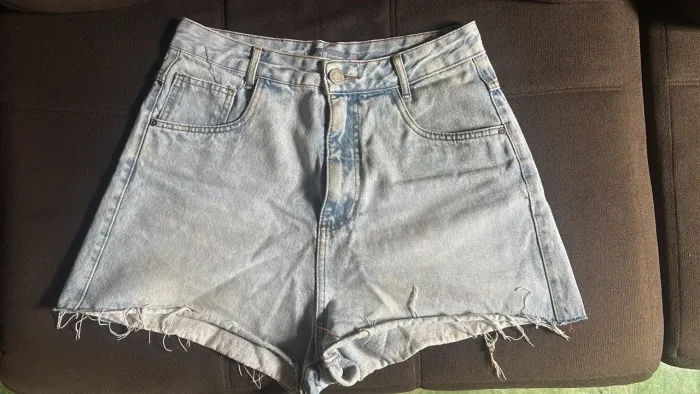 Short jeans