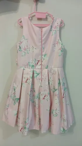 Vestido tamanho 8