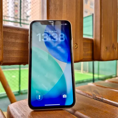 iPhone 11 64GB Branco Completo NF Caixa Original Excelente Estado