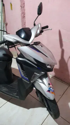 Moto muito linda