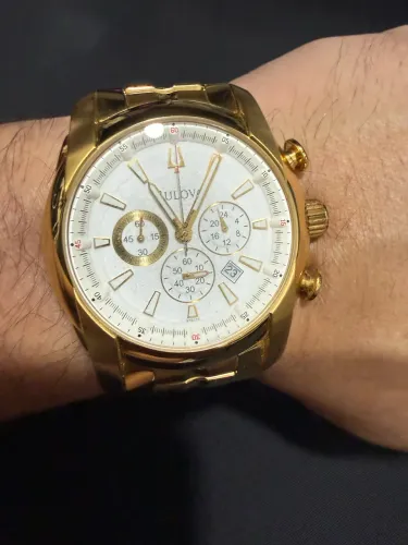 Relógio Bulova Dourado