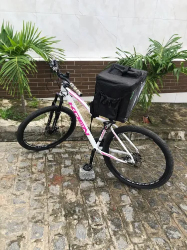 BICICLETA ARO 29 COM BAG DE ENTREGA É DOCUMENTO, nova