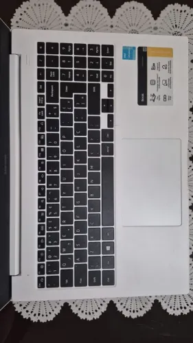Notebook Intel Celeron Full HD