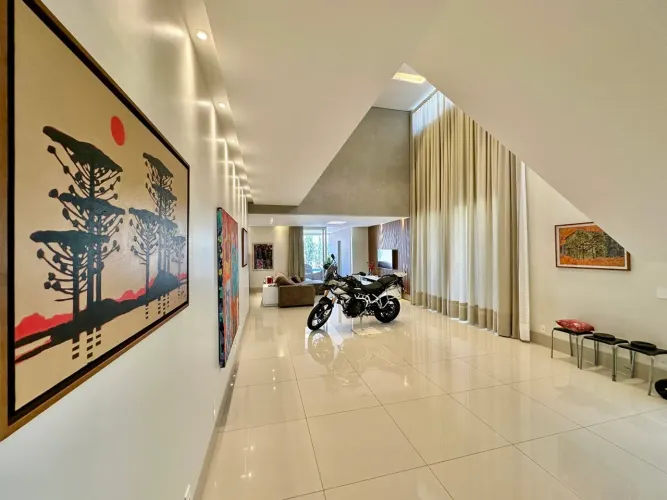 Casa em condomínio com 03 suítes, 365m² à venda no Jardins Verona - Goiânia - GO