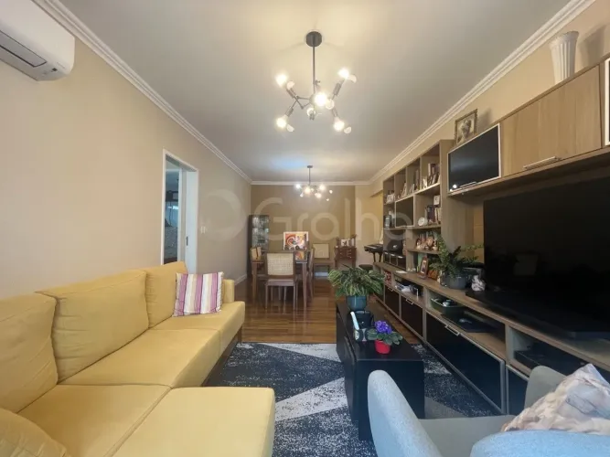 Apartamento de 101m² com 3 dormitórios mobiliado