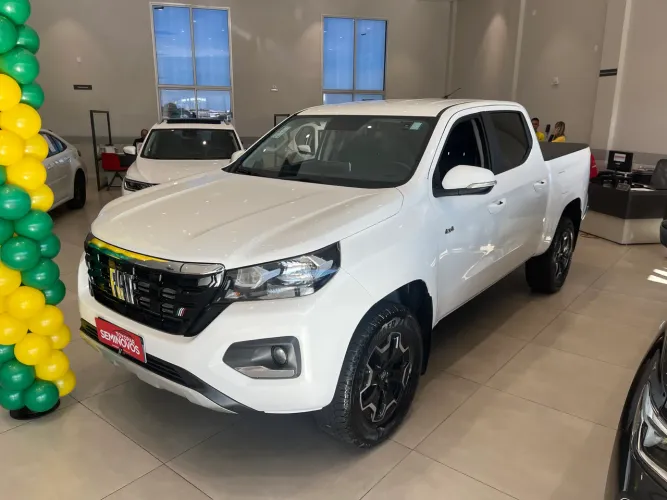 Fiat Titano Volcano 2.2 16V 4X4 TB Die. Aut. 2025