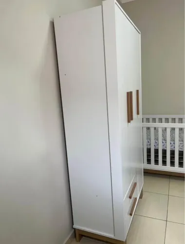 Guarda roupa infantil