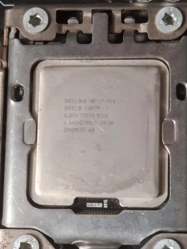 Processador Intel Core i7-920 2.66GHz LGA1366 - Funcionando
