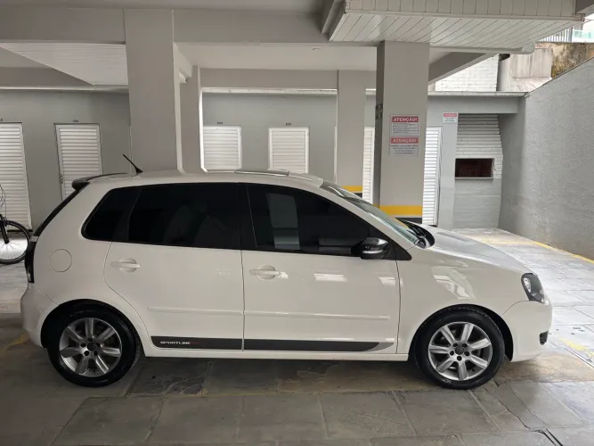 Volkswagen Polo Sportline 1.6 MI Total Flex 8V 5P 2013