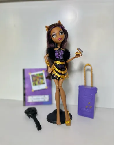 CLAWDEEN WOLF SCARIS - Monster High