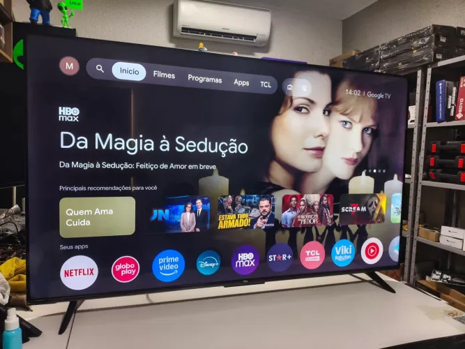 Smart TV LED 55" 4K HDR TCL, modelo 55P635, ano 2026 Ac cartão <br>Com caie 2 controles