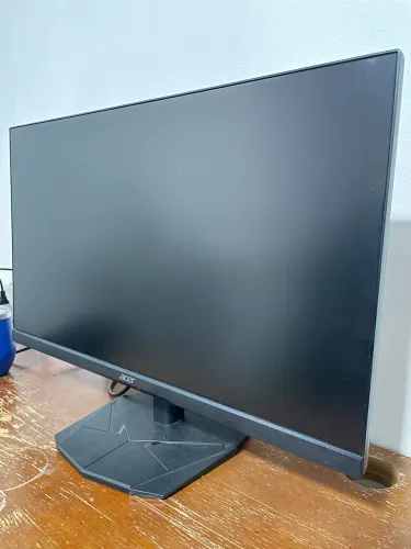 Vendo Monitor 180hz FHD 
