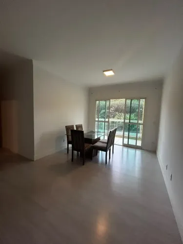 Apartamento para Locação no Resort Tamboré, 113m² de área útil, 3 dormitórios sendo 1 suít