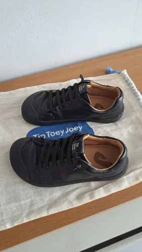 Tênis n.28 tip toey joey 