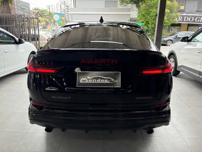 Fiat Fastback Abarth Turbo Flex 1.3 Aut. 2025