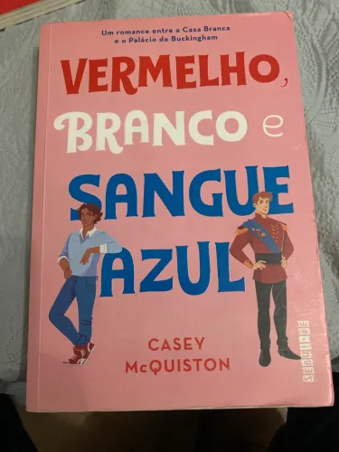Livro Vermelho Branco e Sangue azul