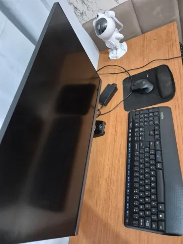 Mesa Gamer + Cadeira Gamer + Monitor Samsung 160hz 4k