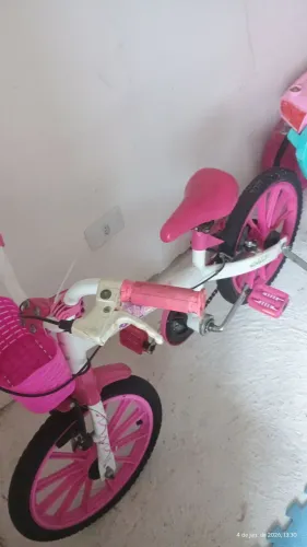 Bike infantil e quadriciclo