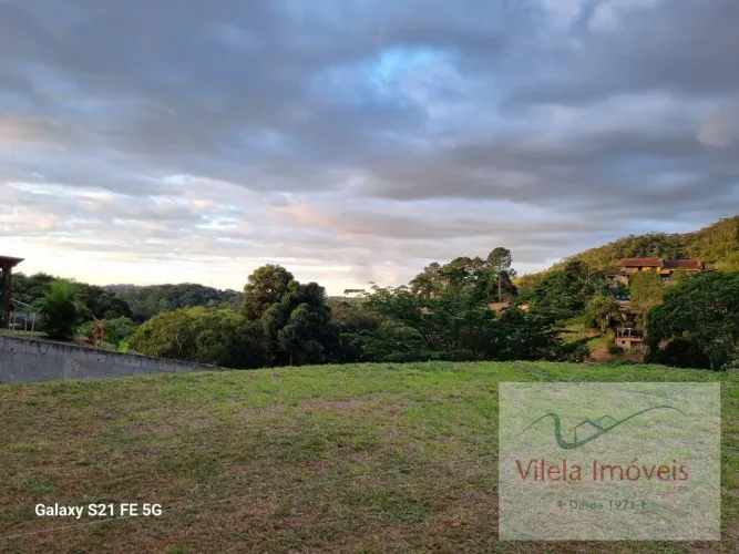 Terrenos em Retiro das Palmeiras com vista aberta das montanhas por apenas 150 mil cada um
