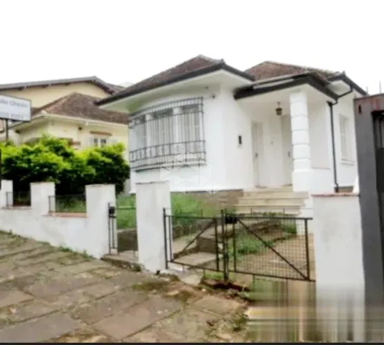 Crédito Real Imóveis Petrópolis vende: Casa residencial ou comercial