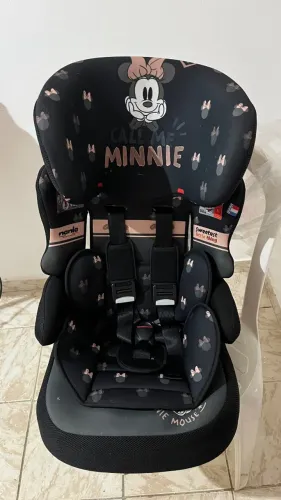 Cadeirinha de carro minnie