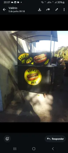 Vendo carrinho de cachorro quente ou churrasquinho