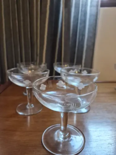 TACAS DE CRISTAL CHAMPANHE - ANOS 50