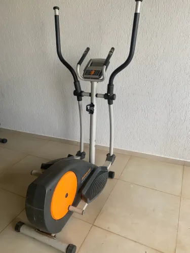 Aparelho de Musculação Elíptico Athletic