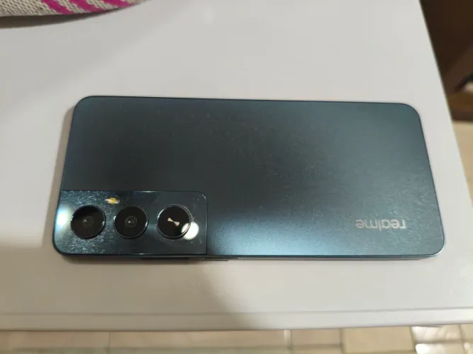 Celular Realme C65 256GB<br><br>Celular sem nenhum detalhe